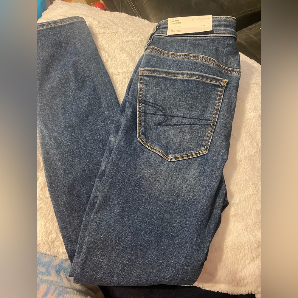 American eagle jeans size 6 short NWT